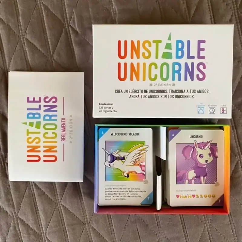 Juego de cartas Unstable Unicorns - 1