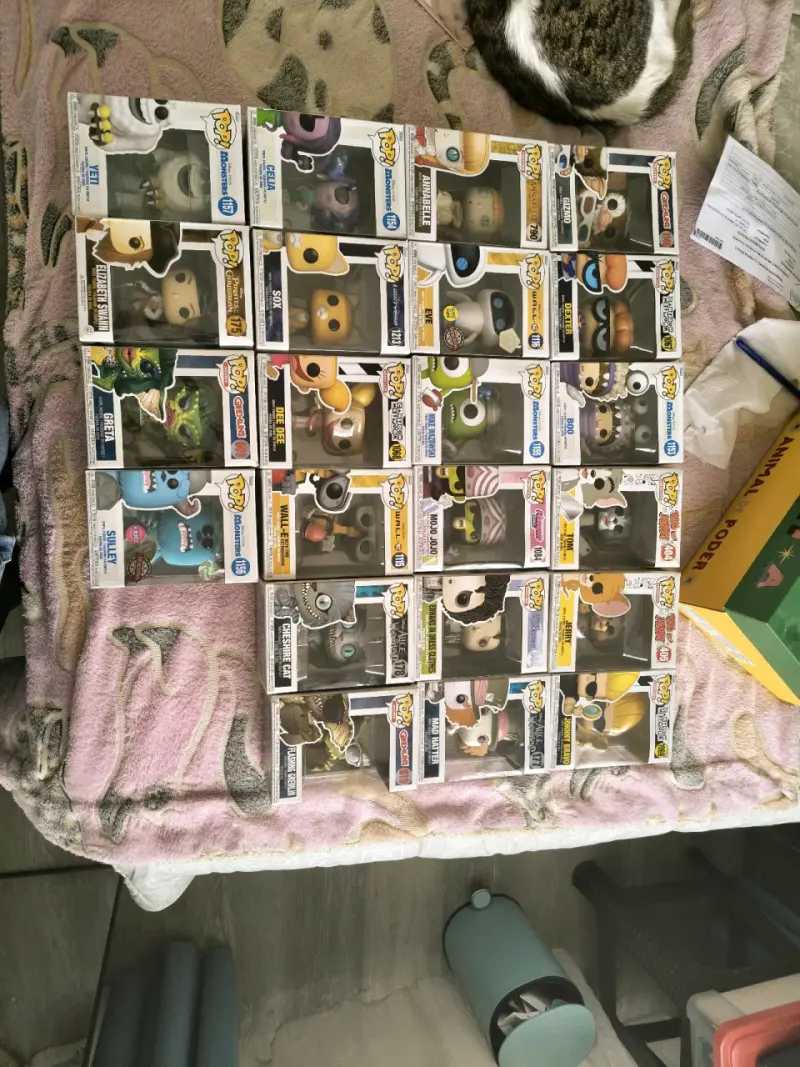Colección de figuras Funko Pop variadas