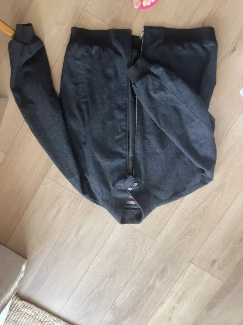 Chaqueta negra de lana para hombre - 2