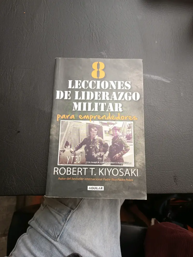 Libros seminuevos - 2