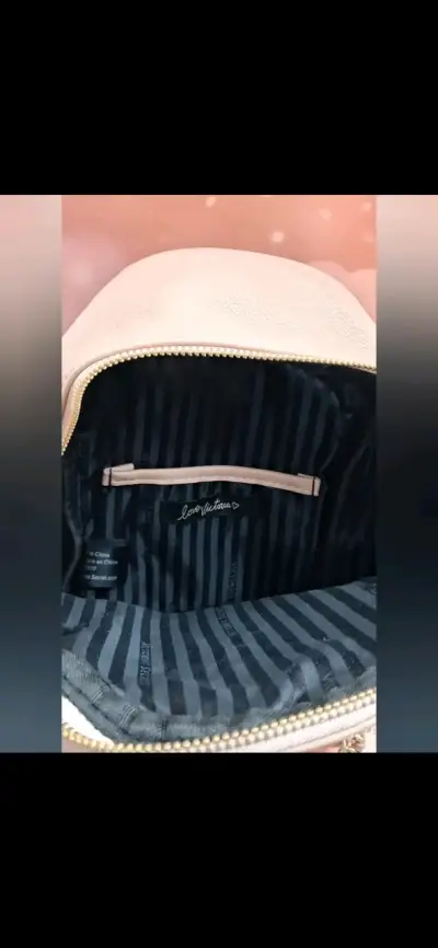 Mochila palo rosa Victoria's Secret - miniatura 3