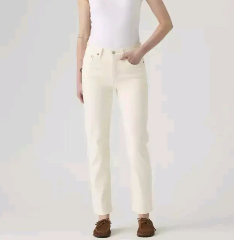 Jeans blancos levis de mujer estilo casual - 3