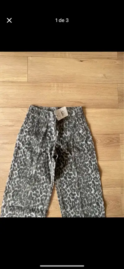 Pantalones de mezclilla estampado leopardo - miniatura 1