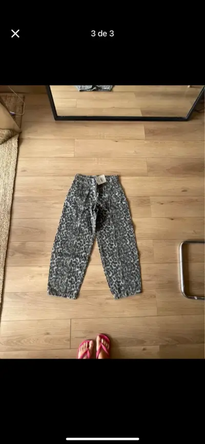 Pantalones de mezclilla estampado leopardo - miniatura 2