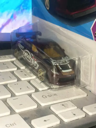 Hot Wheels Toyota GR86 CUP - miniatura 2