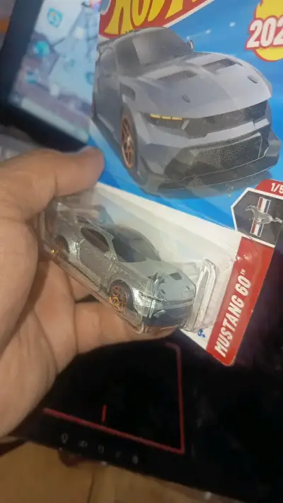 Hot Wheels Ford Mustang GTD 2025 - miniatura 3