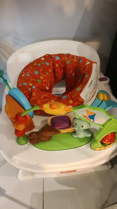 Asiento de actividades para bebé Fisher-Price - miniatura 2