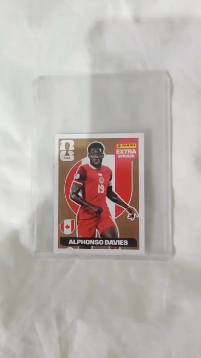 Lámina Panini Alphonso Davies Bronce  FIFA - miniatura 4