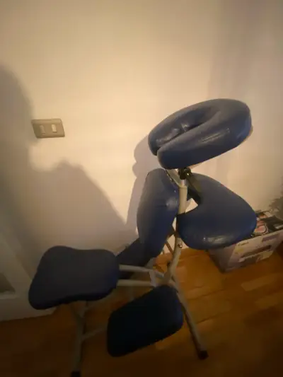 Silla de masaje portátil azul - miniatura 1