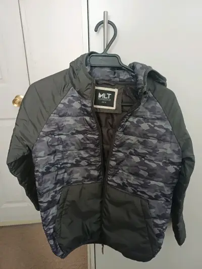 Chaqueta camuflada MLT con capucha talla 10 - miniatura 1