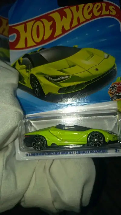 Hot Wheels Lamborghini Centenario Roadster - miniatura 1