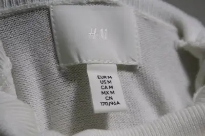 Polera blanca H&M talla M - miniatura 1