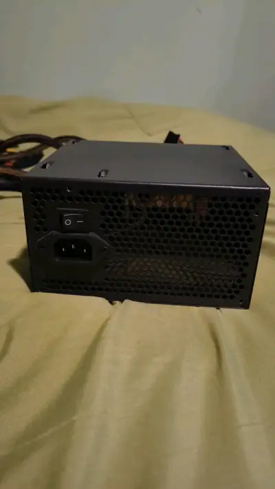 Fuente de poder Game Pro ATX-500W 80 Plus Bronze - miniatura 4
