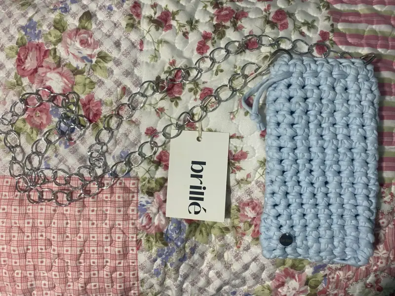 Bolso tejido a mano azul con cadena - 2