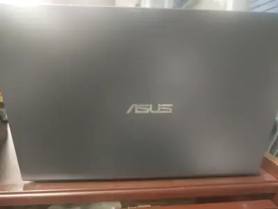 Laptop ASUS no prende - miniatura 3