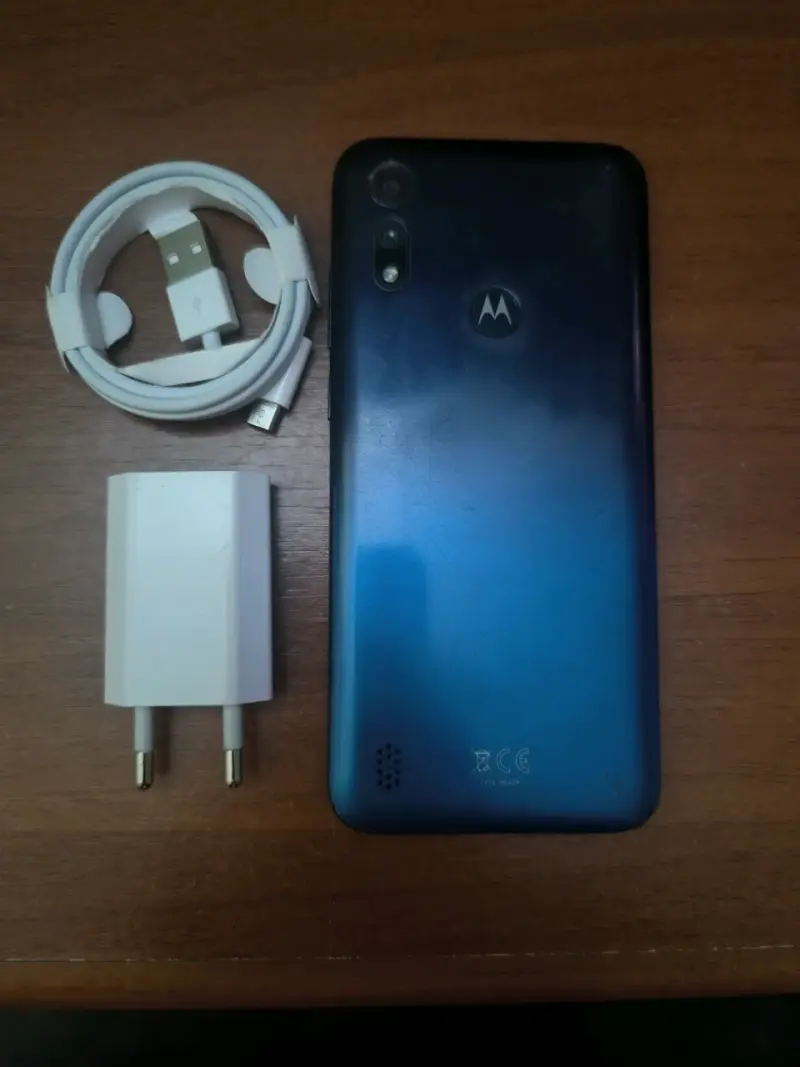 Smartphone Motorola e6s - 3