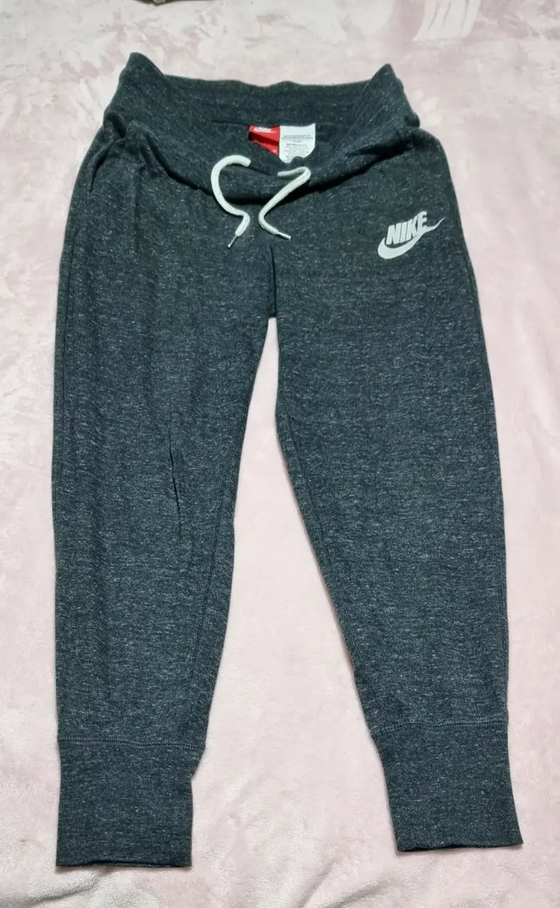 Conjunto deportivo Nike gris oscuro - 6