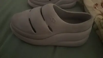 Zapatillas de descanso unisex color lila - miniatura 3