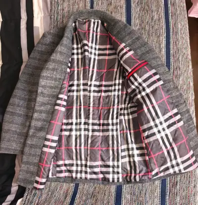 Abrigo gris para hombre - miniatura 4