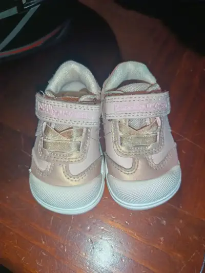 Zapatillas bebé rosadas Bubblegummers - miniatura 1