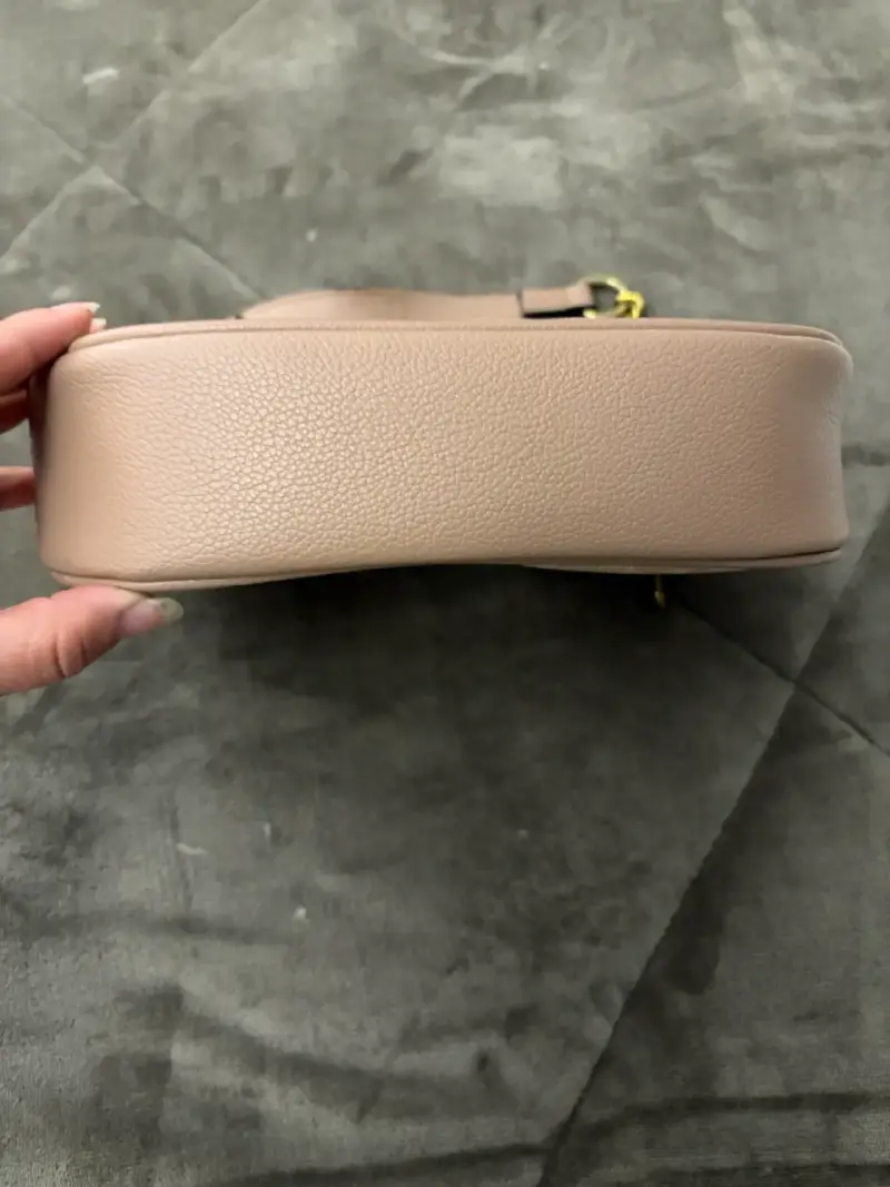 Cartera Coach con estampado de labios - 4