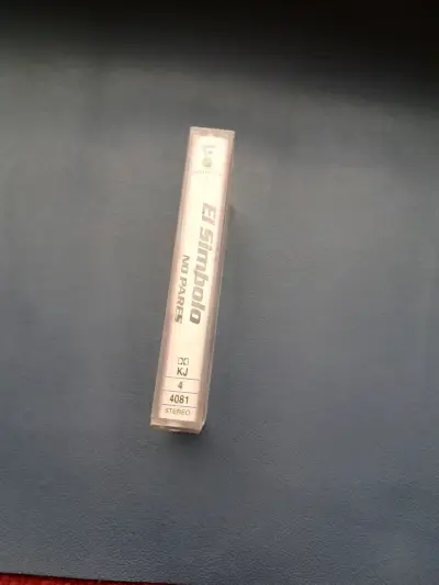 Cassette El Simbolo No Pares #retro#casette#musica - miniatura 2
