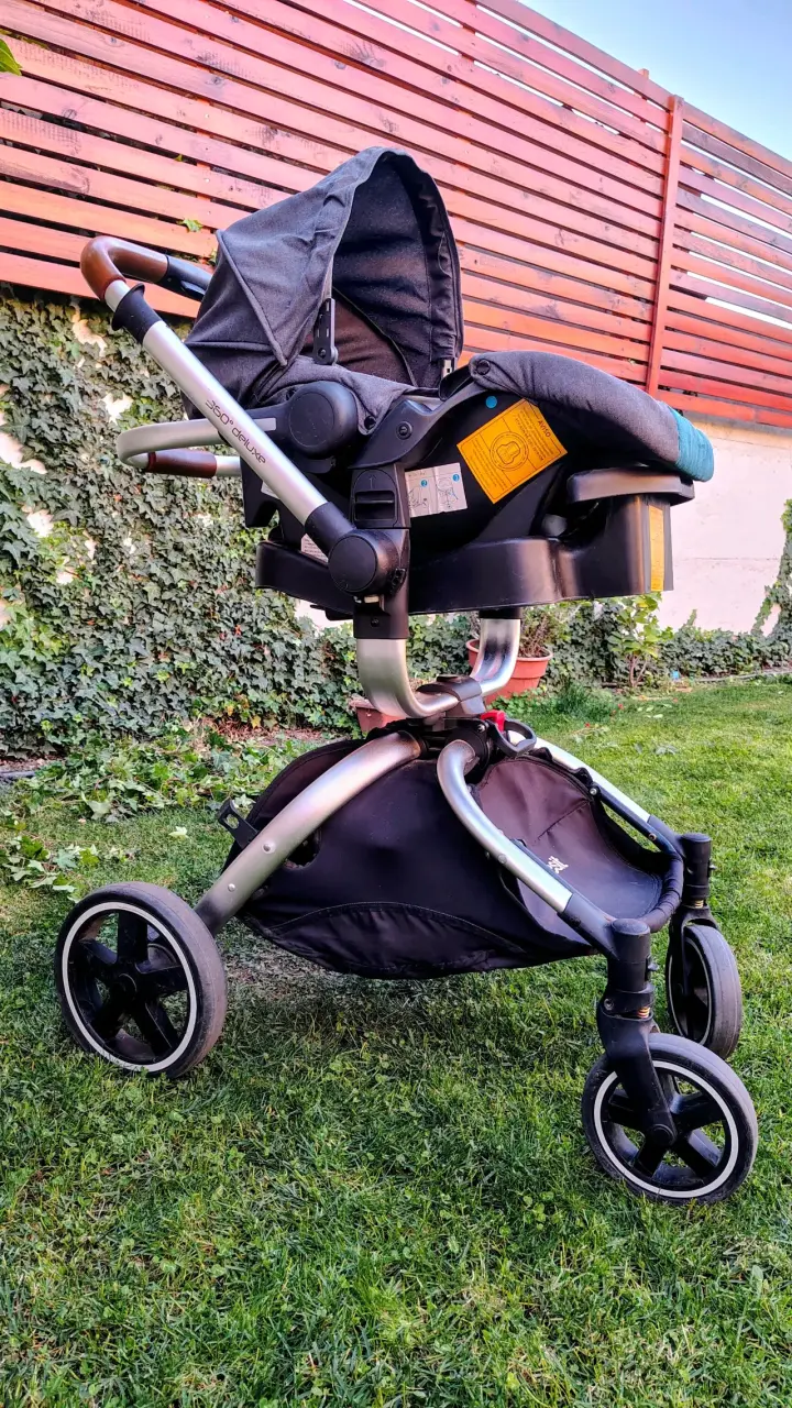 Coche de bebé Bebesit con silla de auto - 2