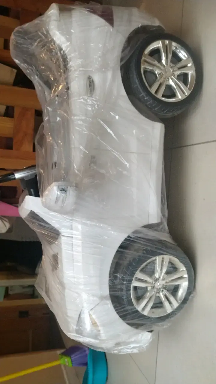 Auto eléctrico para niños Mercedes-Benz blanco - 3