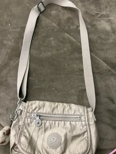 Bandolera Kipling beige con cierre frontal - miniatura 2