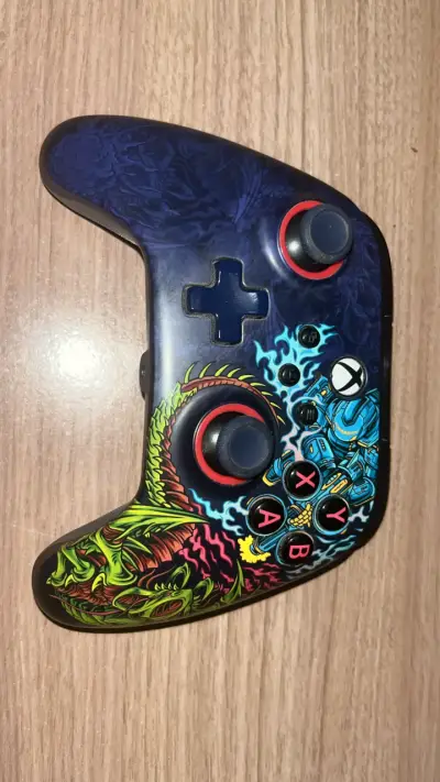 Control Xbox series  con diseño de dragón - miniatura 1