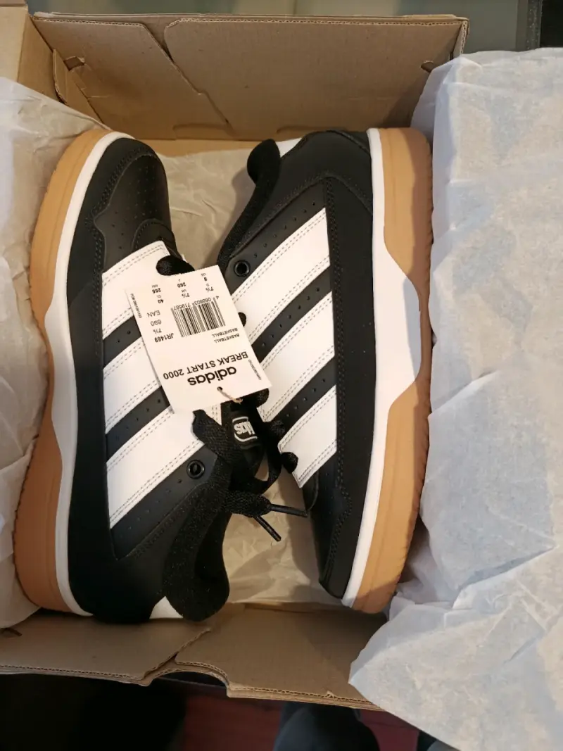 Zapatillas Adidas Breaknet negras y blancas - 3