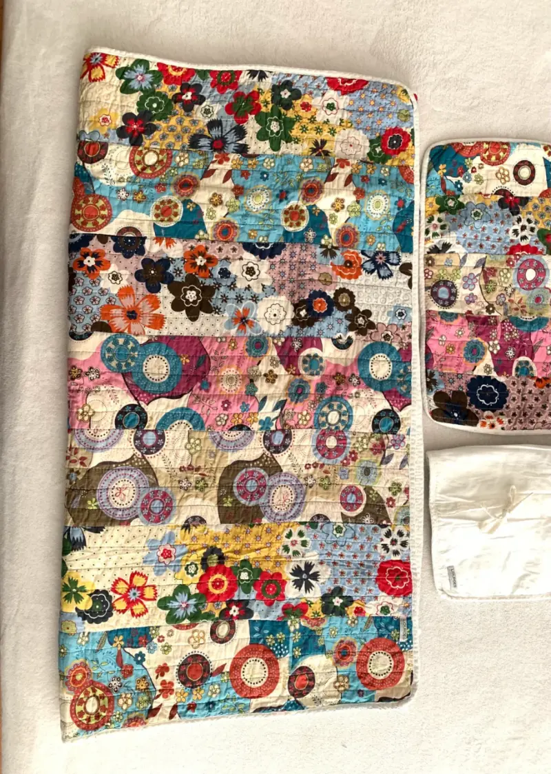 Set de piecera + 2 fundas de cojín Lourdes Maison - 2
