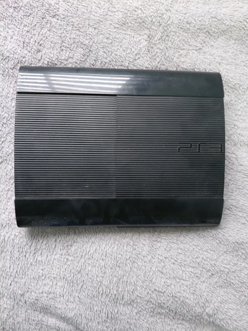 Consola PlayStation 3 PS3 negra en buen estado - 1
