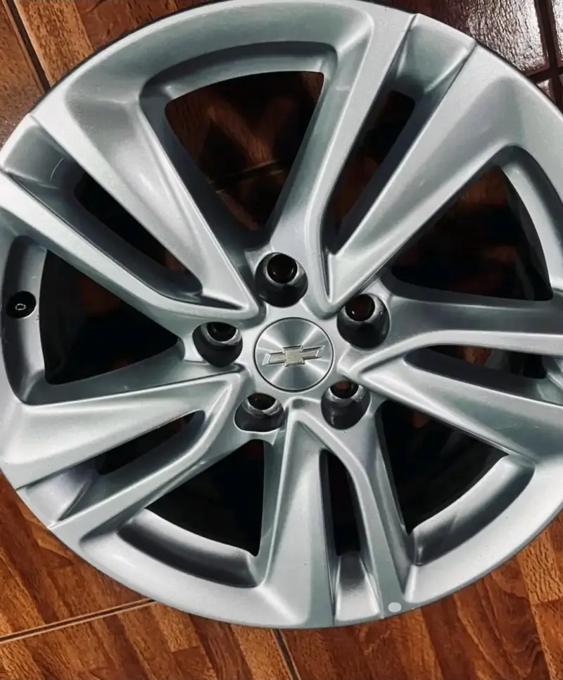 Llantas de aleación Chevrolet Tracker rin 16" - 2