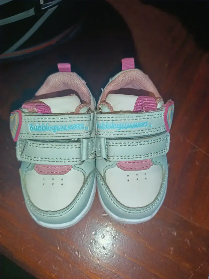 Zapatillas Bubblegummers para niña color rosa - 1