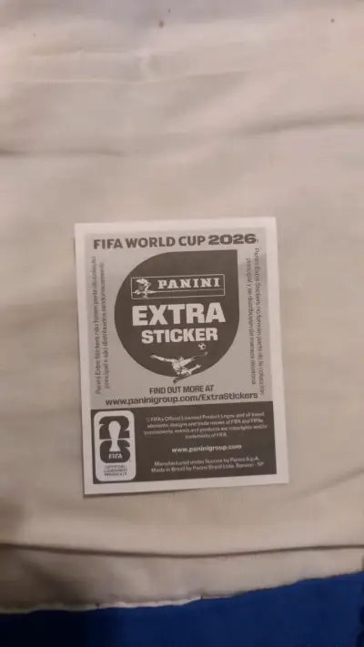 Lámina Panini FIFA Jeremy Doku Bélgica - miniatura 2