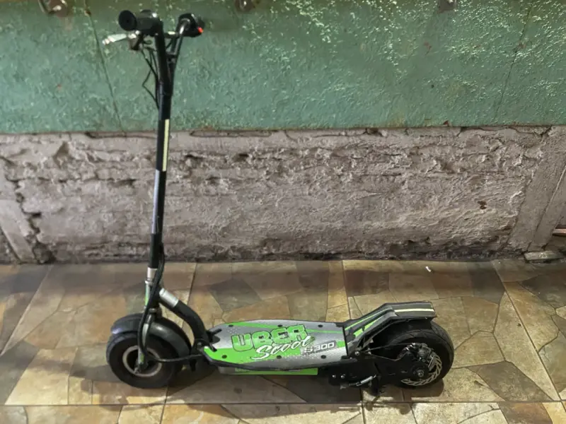 Scooter eléctrico Uber Scoot S300 verde - 1