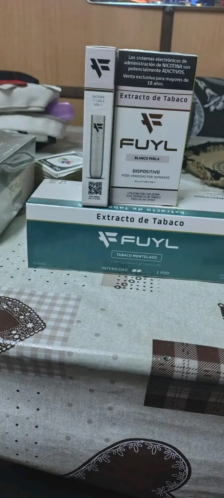 Dispositivo de vapeo FuyL con extracto de tabaco
