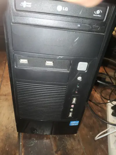 PC de escritorio Intel Core i7 - miniatura 2