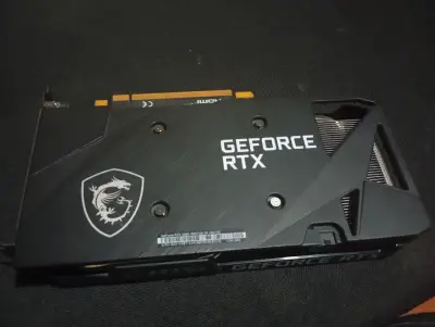 Tarjeta gráfica MSI GeForce RTX usada - miniatura 5