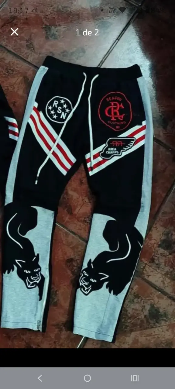 Conjunto deportivo con diseño de pantera - 5
