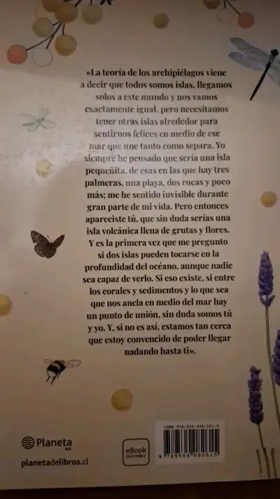 Libro 'La teoría de los archipiélagos' de Alice Kellen - miniatura 2
