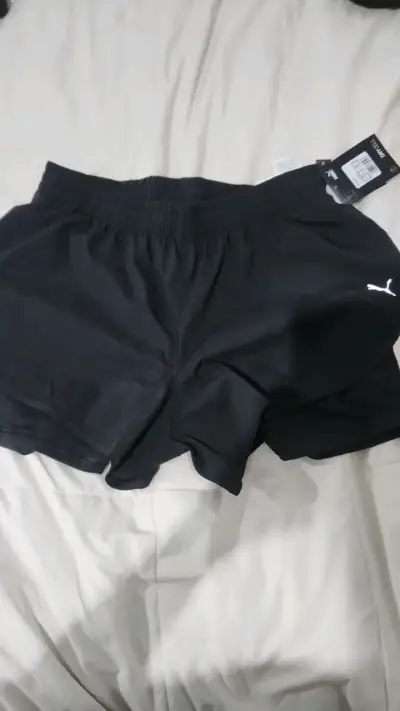 Short deportivo Puma negro con calzas unisexTallaM - miniatura 1