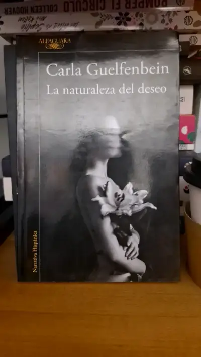 Libro 'La naturaleza del deseo' de Carla Guelfenbein - miniatura 1