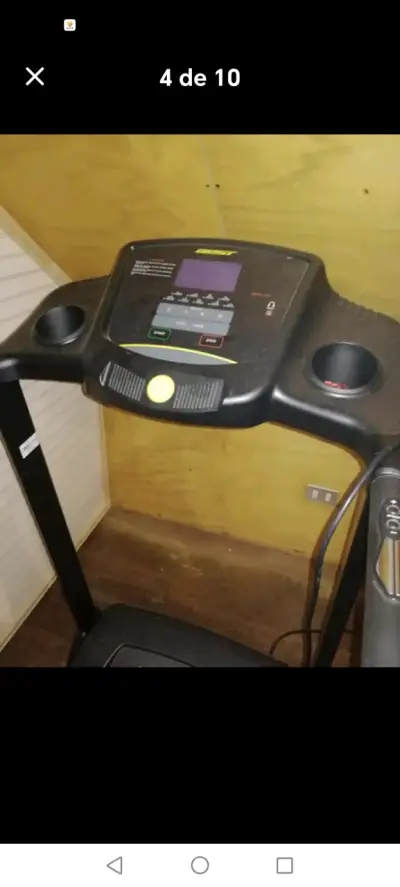 Caminadora eléctrica plegable en buen estado - miniatura 4