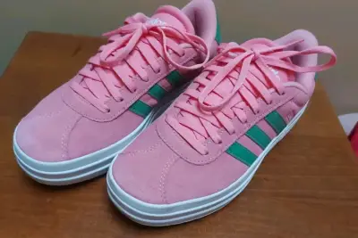 Zapatillas deportivas rosas Adidas - miniatura 4
