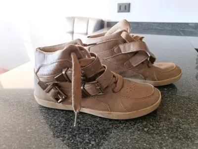 Zapatillas de cuero marrón para niños - miniatura 3