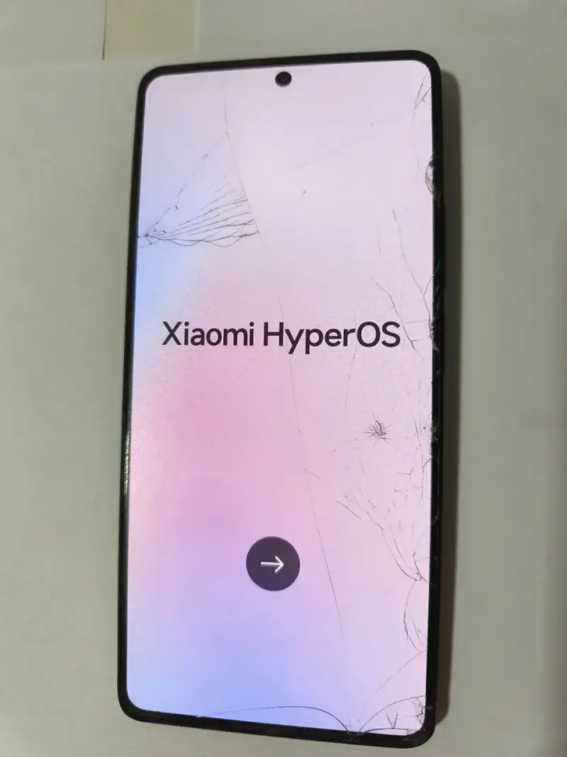 Xiaomi Redmi Note 13 5g Pantalla rota - 3