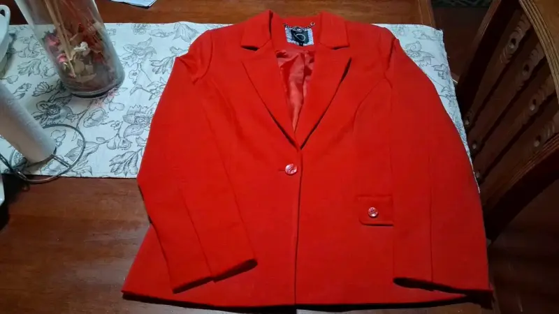 Blazer rojo liso iO talla 40 - 5