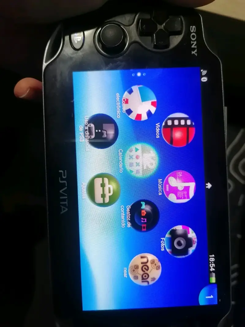 PSVITA+Cargador+henkaku - 2